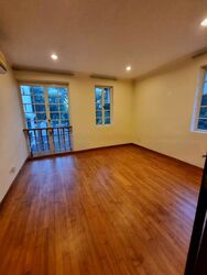 Mera Terrace (D16), Terrace #528274111
